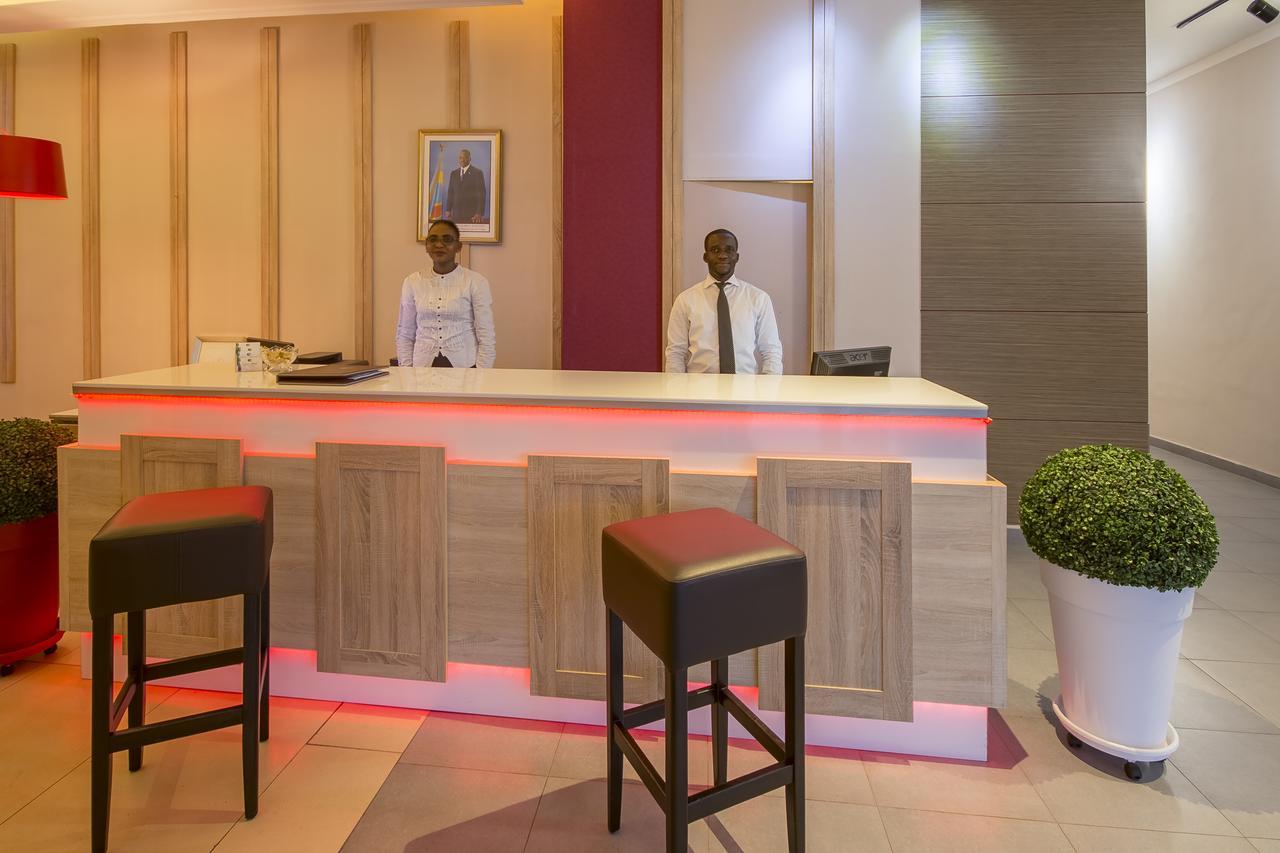 Leon Hotel Kinshasa Exterior photo